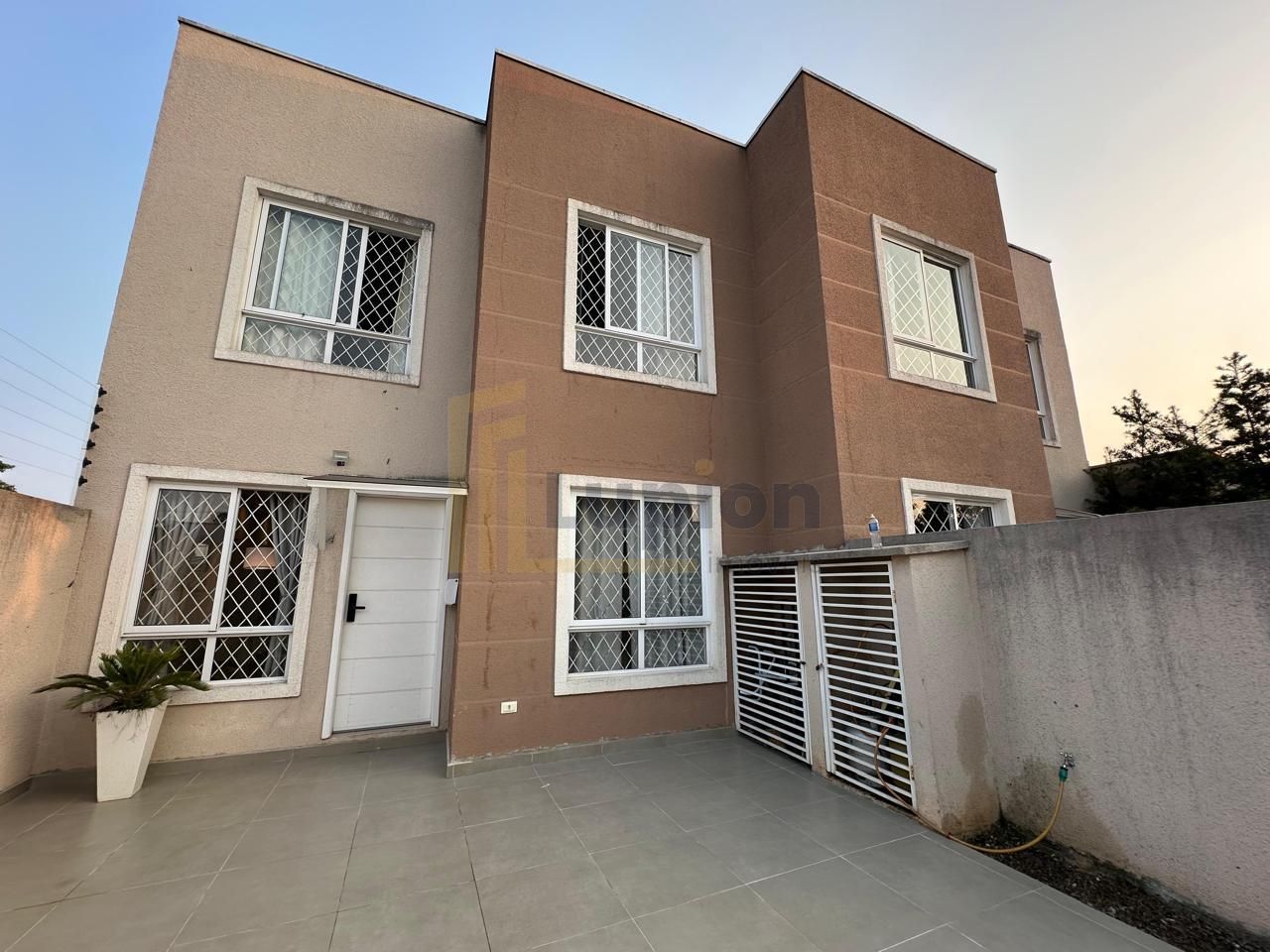 Sobrado à venda, lindóia, CURITIBA - PR