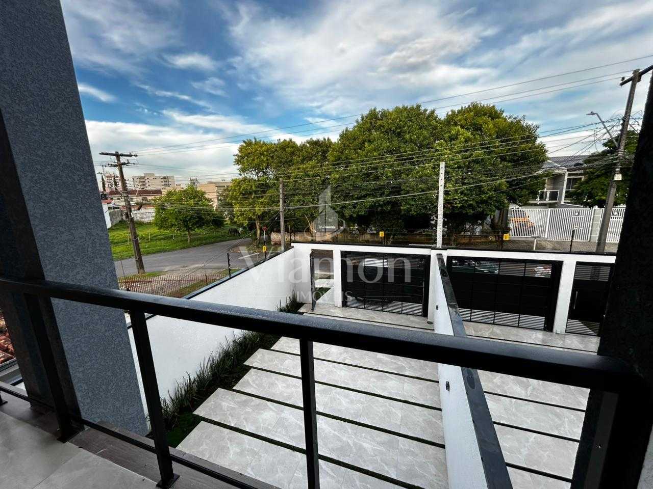 Sobrado com 3 dormitórios à venda,240.00 m  no valor de R  1.2...