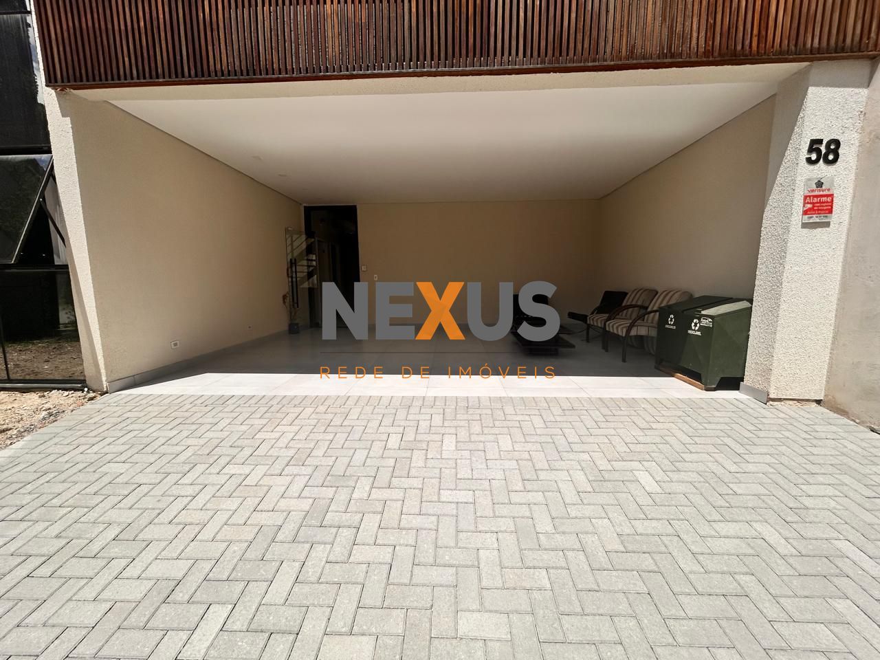 Edifício Prédio à venda,268.00 m  no valor de R  1.299.000,00,...