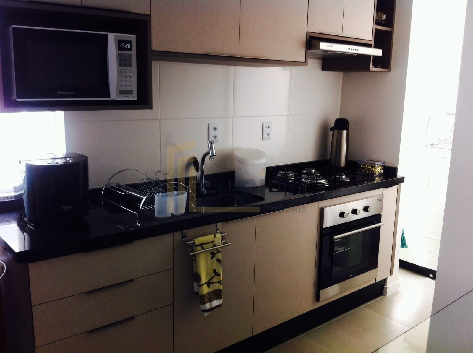 Apartamento com 2 dormitórios à venda,60.00 m  no valor de R  ...