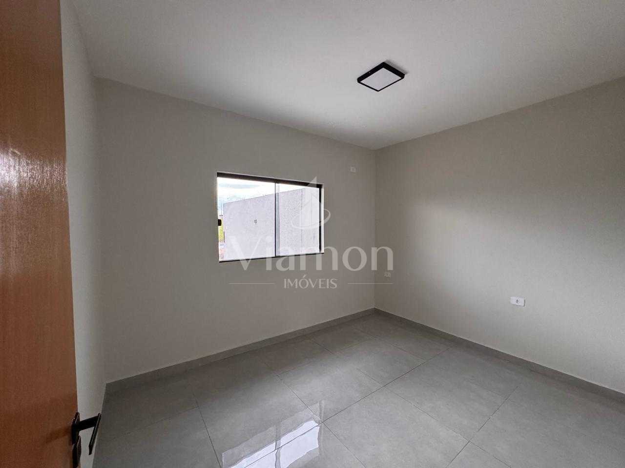 Casa com 2 dormitórios à venda com 55 m  no valor de R  330.00...