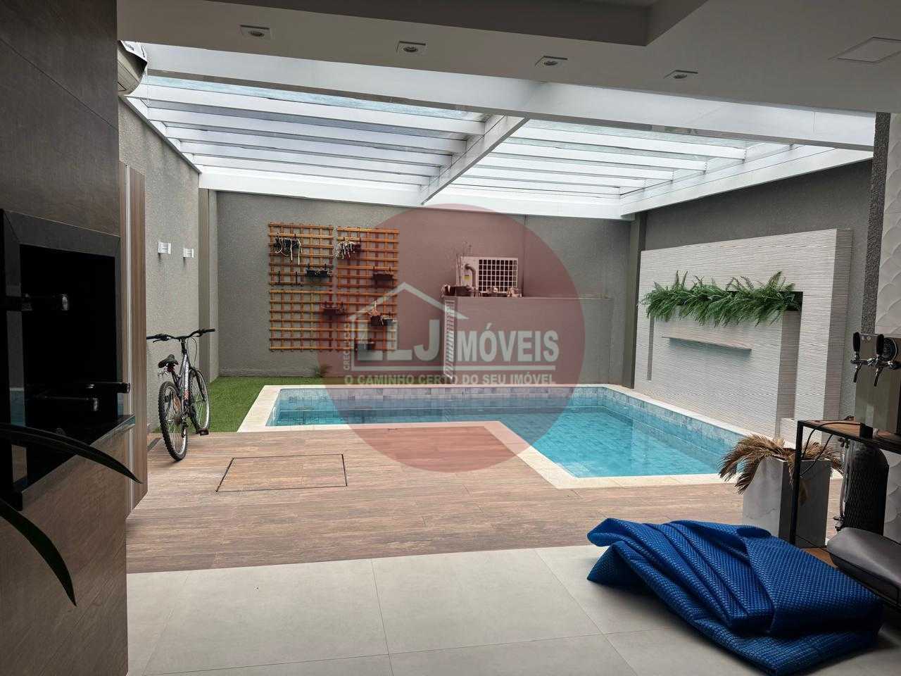 Sobrado com 3 dormitórios à venda, no valor de 1.890.000,00, santa felicidade, CURITIBA - PR