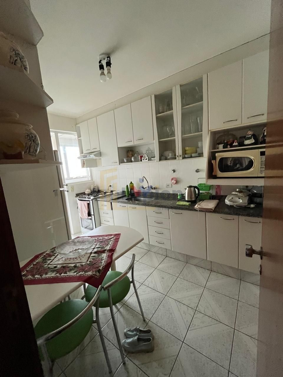 Apartamento 122m  no Centro de Londrina | 3 Quartos | Aceita P...