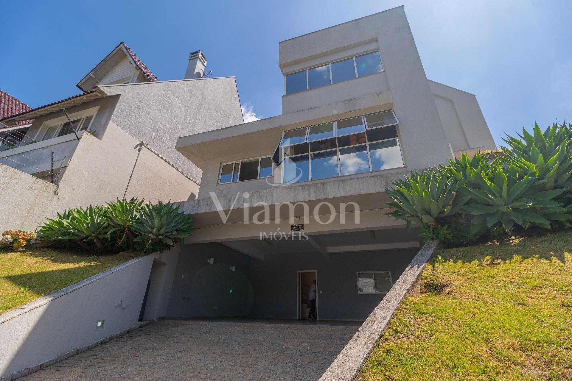 Sobrado Alto Padrão no Campo Comprido com Ático, Jardim e Ener...