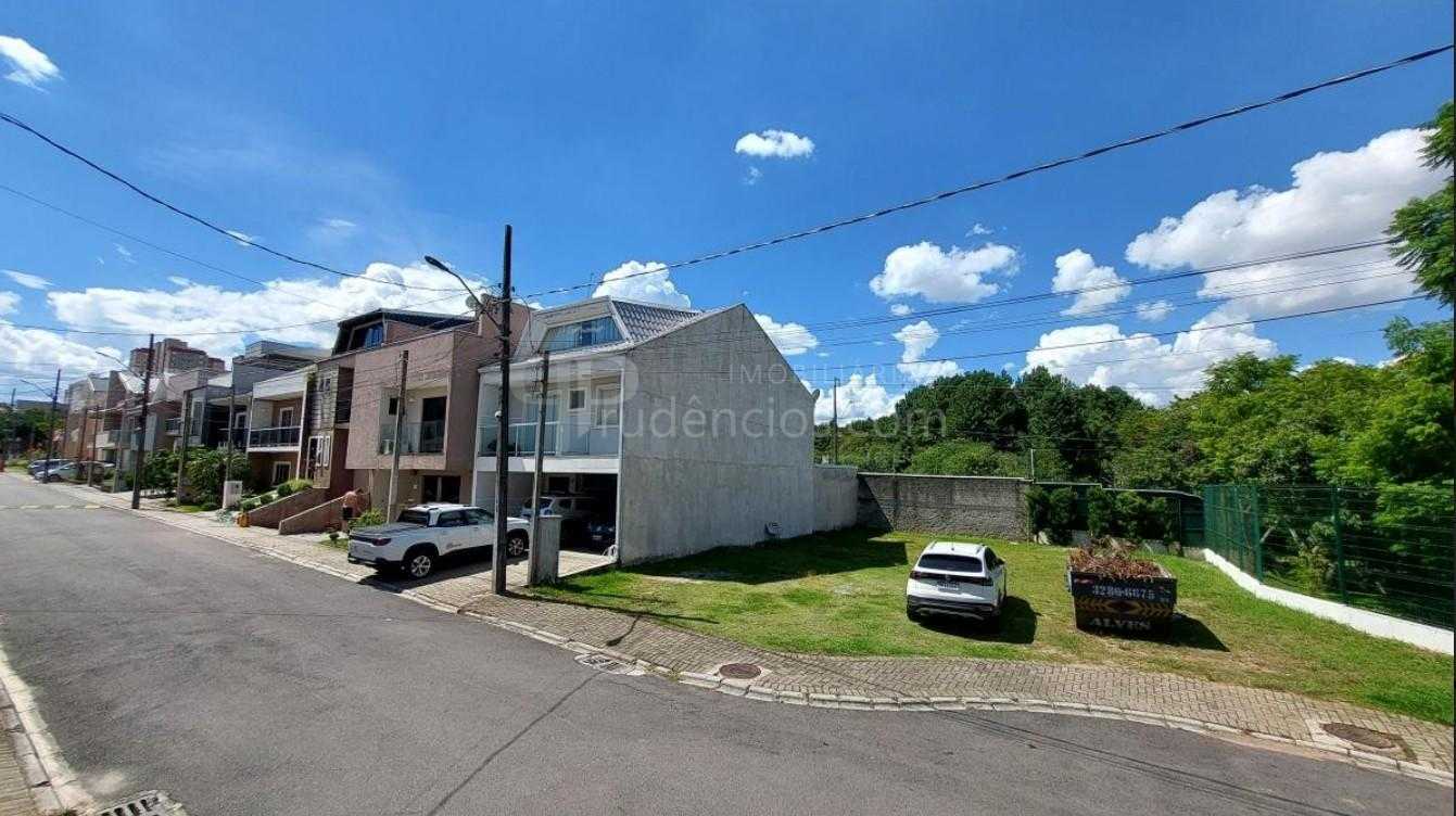 Terreno em Condomínio Fechado ao Lado do Bosque  Green Line | ...