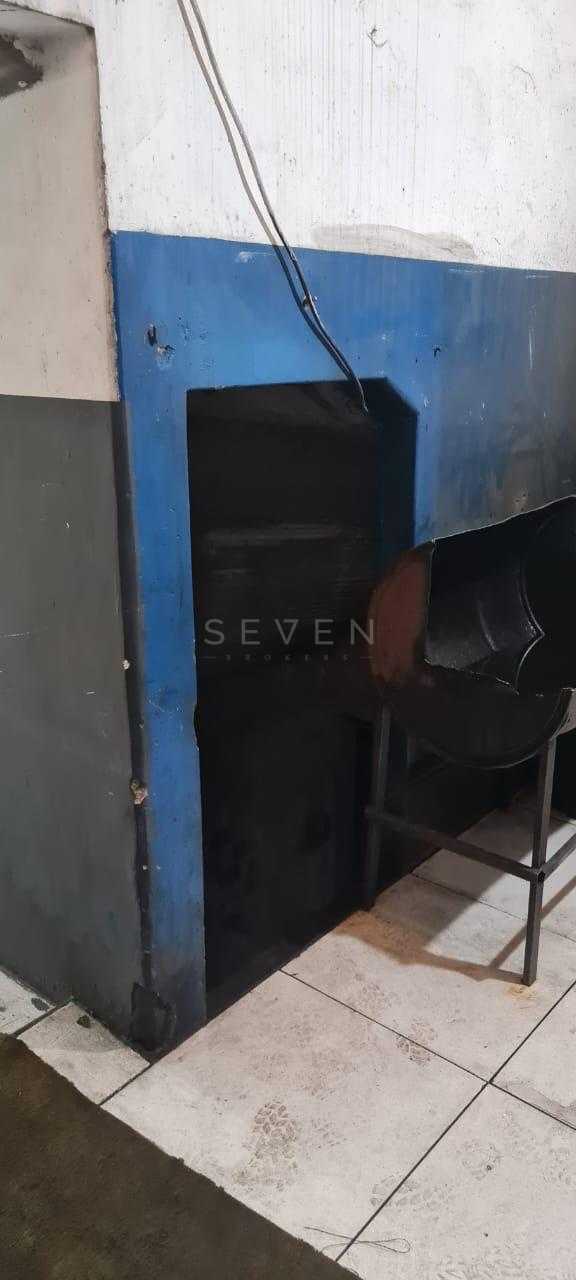 Imóvel Comercial 330m  na Linha Verde   BR-116 com Mezanino e ...