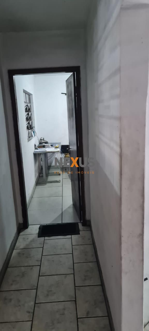 Imóvel Comercial 330m  na Linha Verde   BR-116 com Mezanino e ...