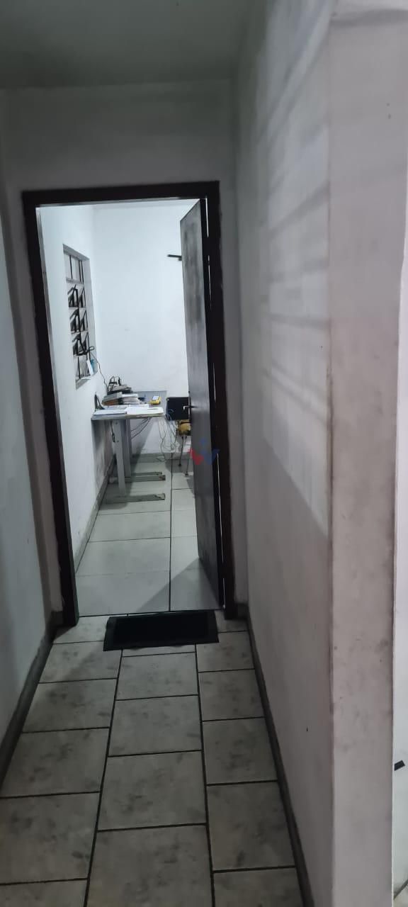 Imóvel Comercial 330m  na Linha Verde   BR-116 com Mezanino e ...