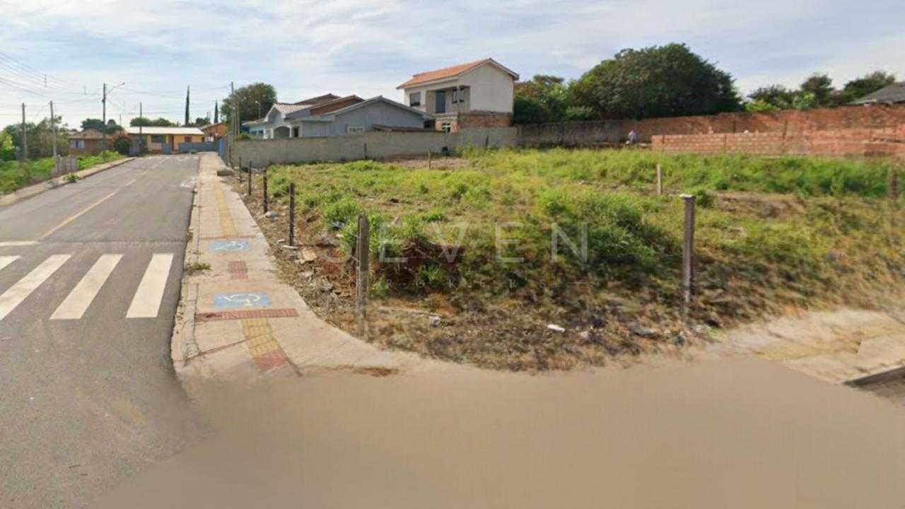 Terreno de Esquina 376m  no valor de 186 mil. Região em Expans...