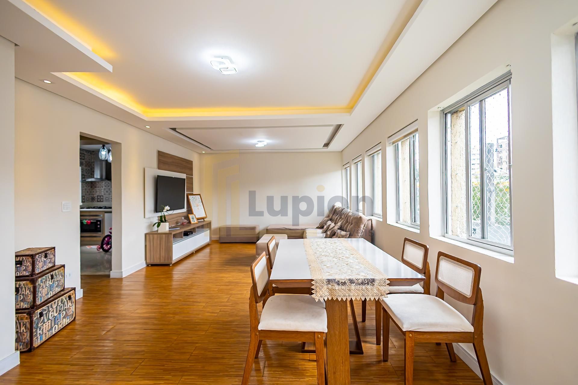 Apartamento 3 Quartos com Suíte e Closet + Mobiliado Próximo a...