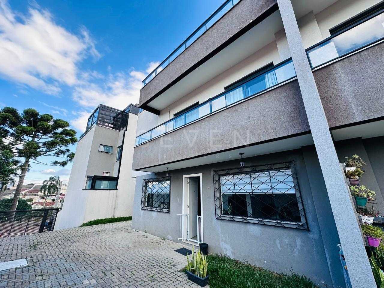 Sobrado dos Sonhos no Uberaba   3 Quartos, Suíte, Terraço e 2 ...