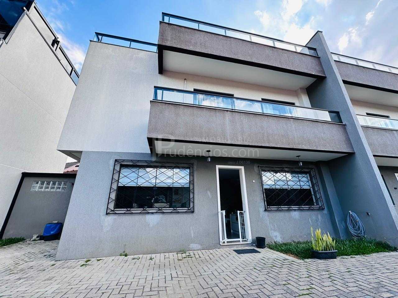 Sobrado dos Sonhos no Uberaba   3 Quartos, Suíte, Terraço e 2 ...