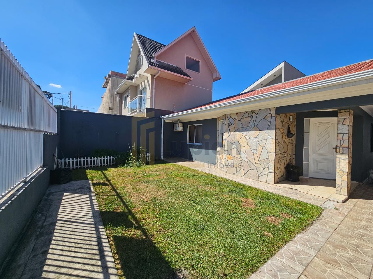 Imóvel com 896 m , casa 4 quartos, barracão e ponto comercial ...