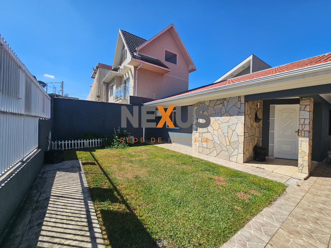 Imóvel com 896 m , casa 4 quartos, barracão e ponto comercial ...