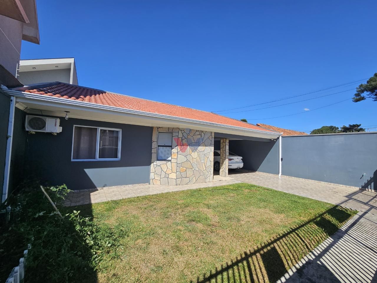 Imóvel com 896 m , casa 4 quartos, barracão e ponto comercial ...