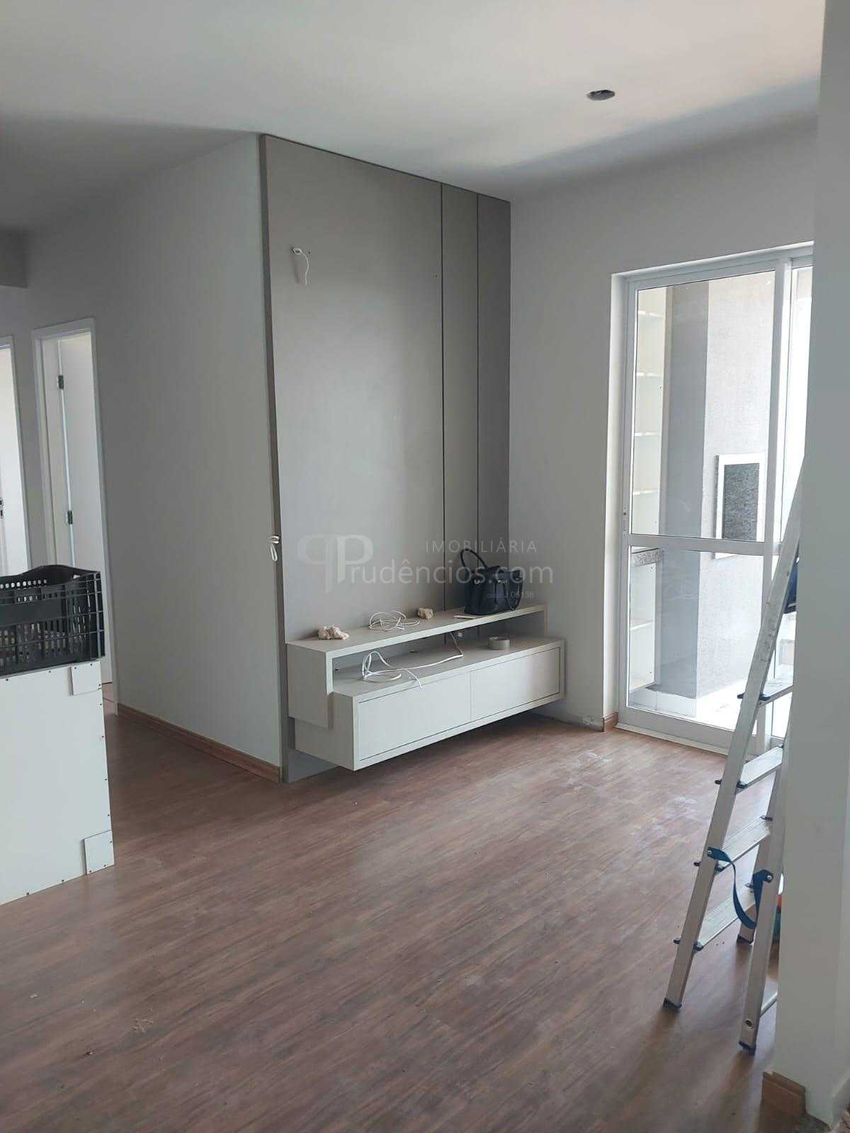 Apartamento à venda na Região Sul de Londrina com 3 quartos e ...