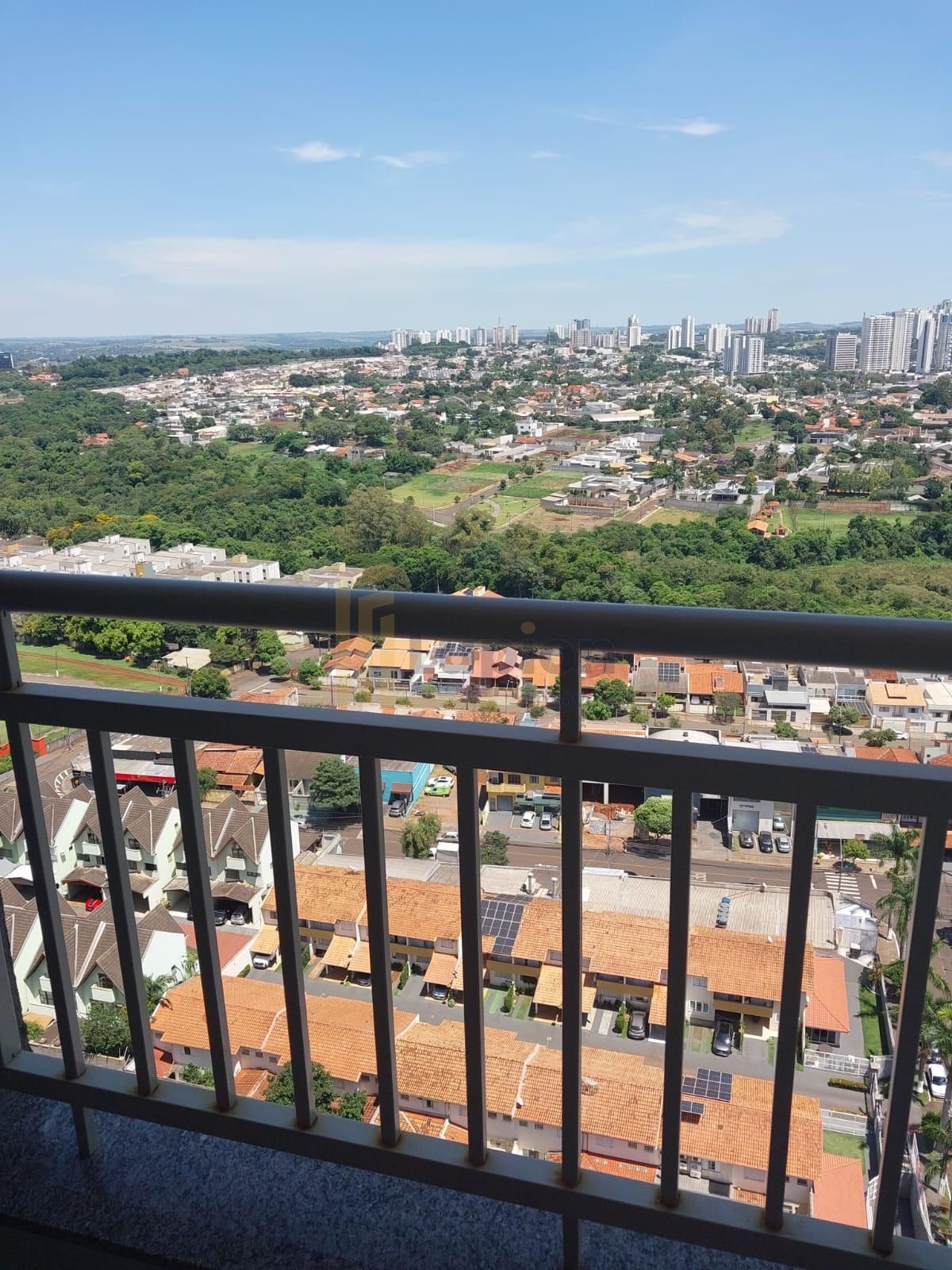 Apartamento à venda na Região Sul de Londrina com 3 quartos e ...