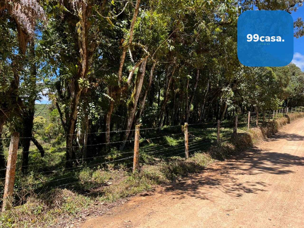 Chácara com 20.000 m  em meio à natureza a 26 km de São José d...