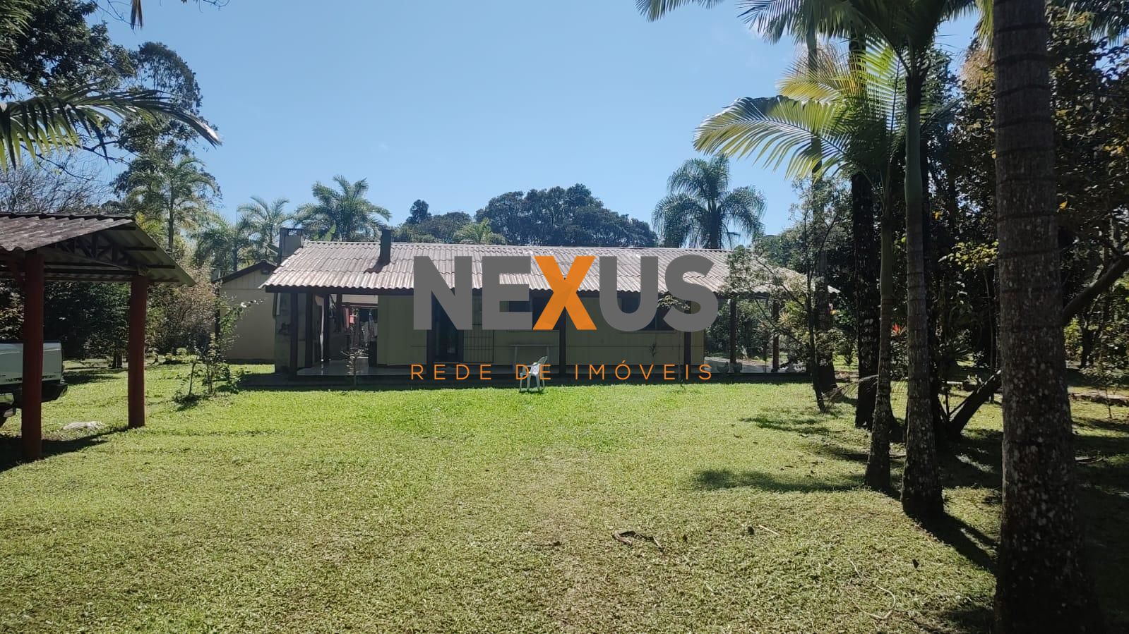 Chácara 33 mil m² à venda na Baía de Guaratuba com nascente, c...