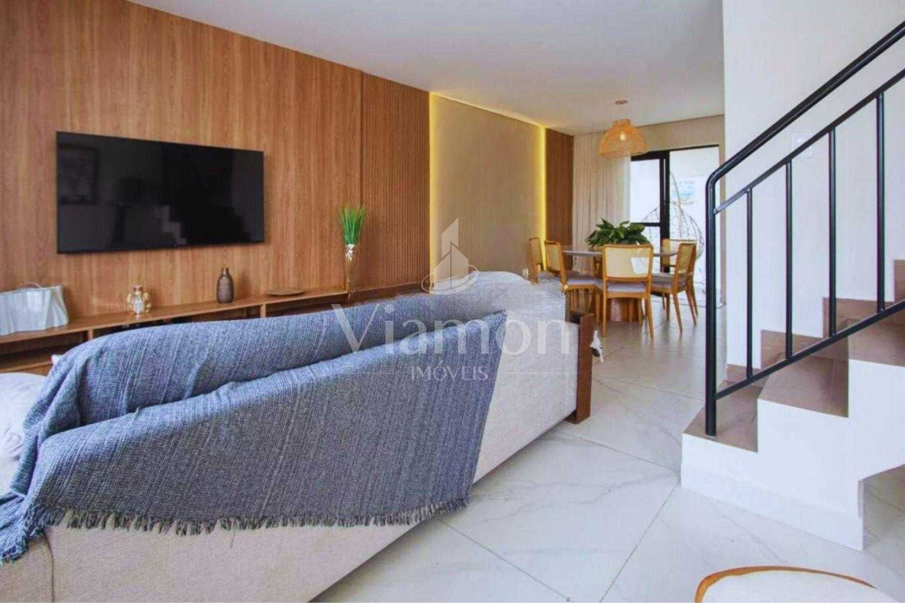 Sobrado mobiliado com terraço | 3 quartos com suíte no Xaxim e...