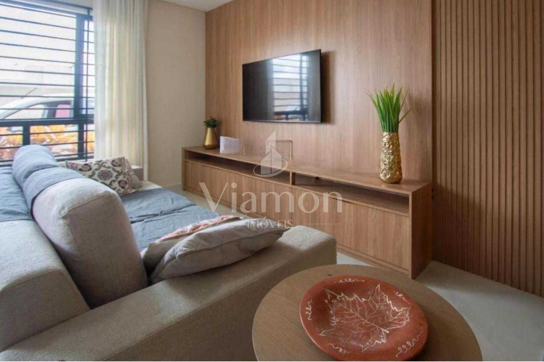 Sobrado mobiliado com terraço | 3 quartos com suíte no Xaxim e...