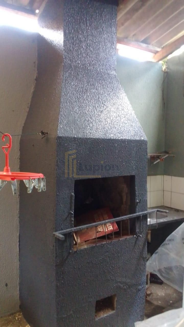 Sobrado com 4 quartos em Caiobá a 1 km da Praia Brava com 157 ...