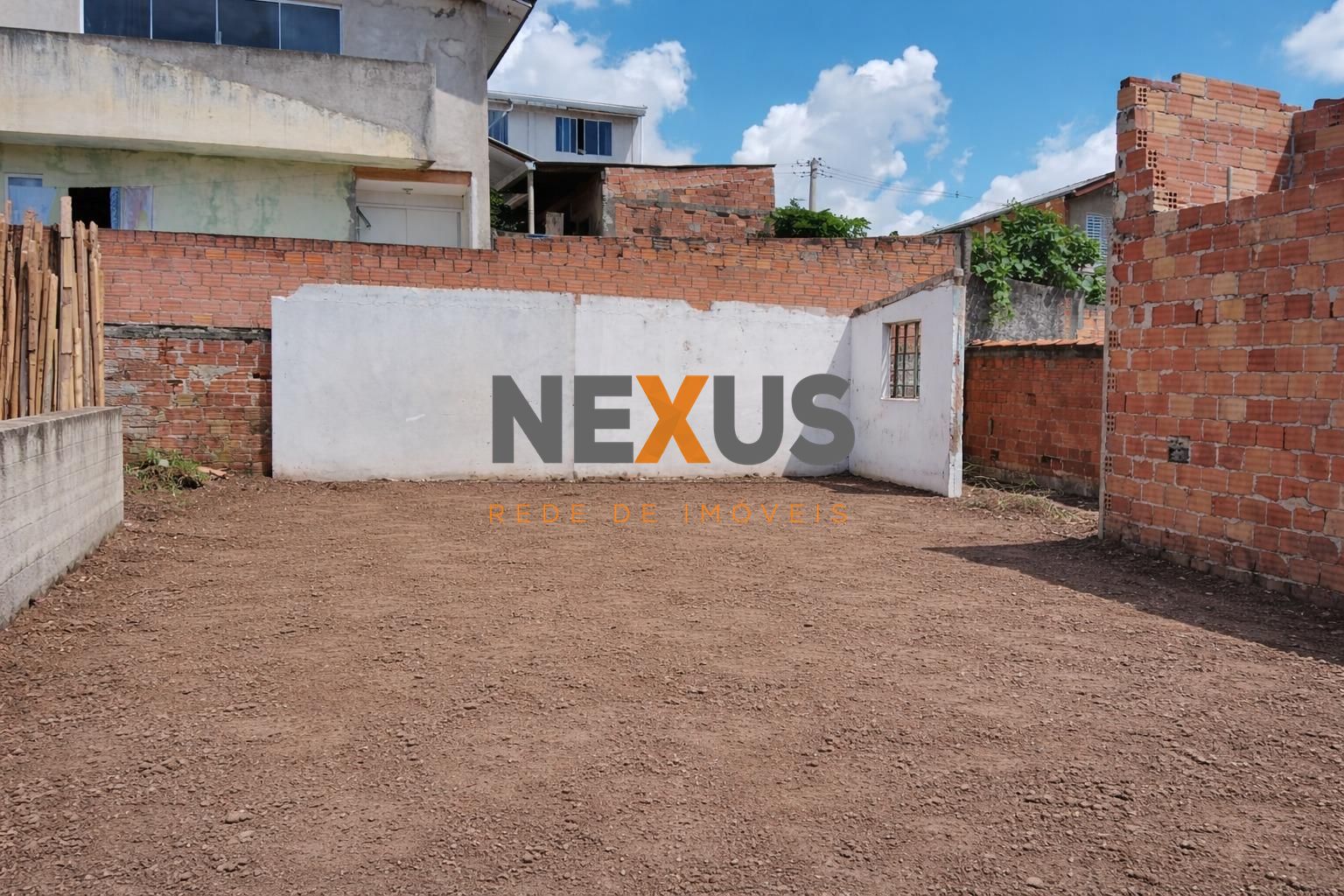 Terreno à venda em Araucária PR -