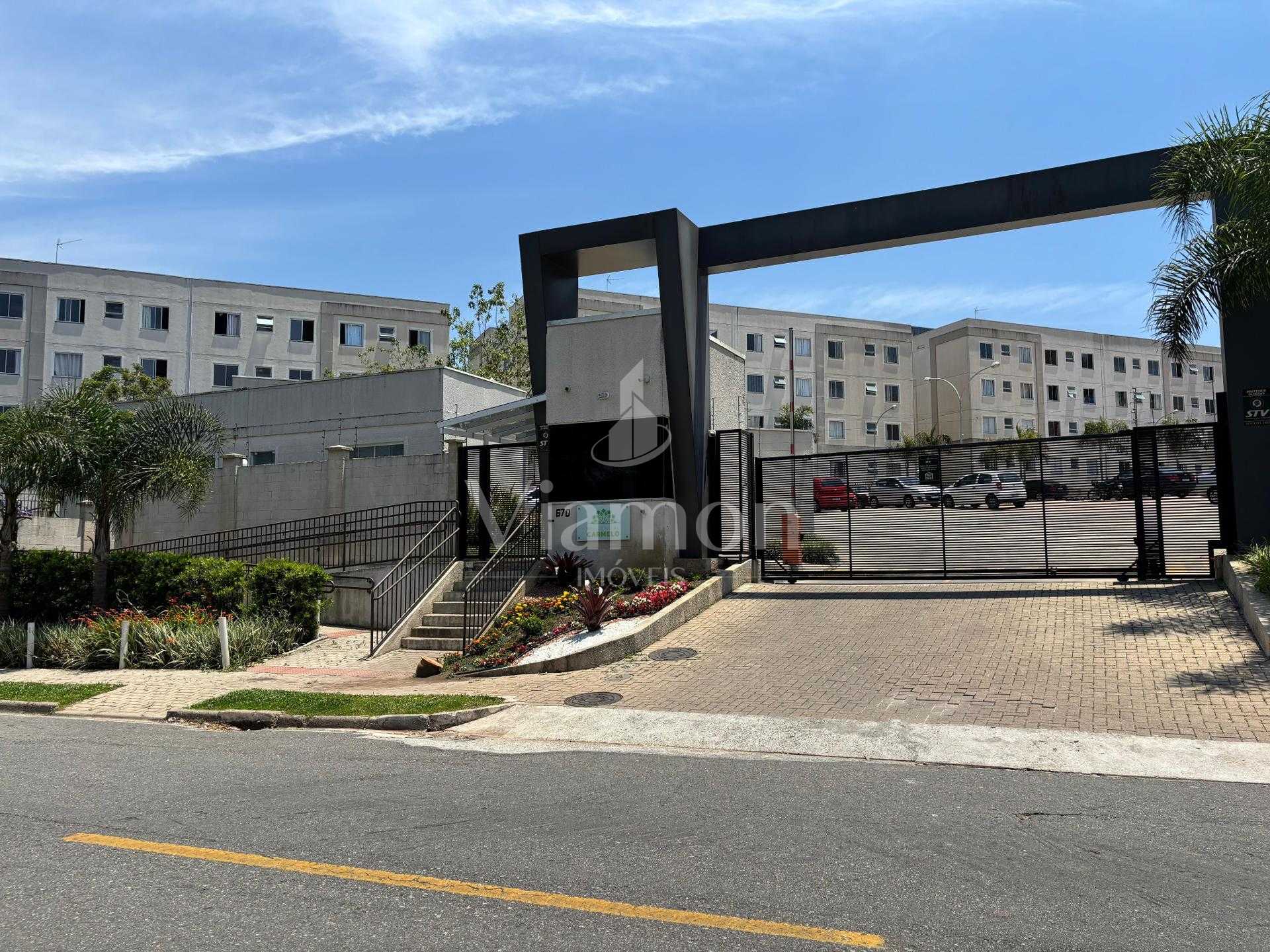 Apartamento térreo com vaga e lazer completo  ótima localização 