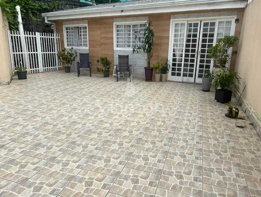 Casa 4 quartos c  suíte no Barreirinha, 412m , churrasqueira e...