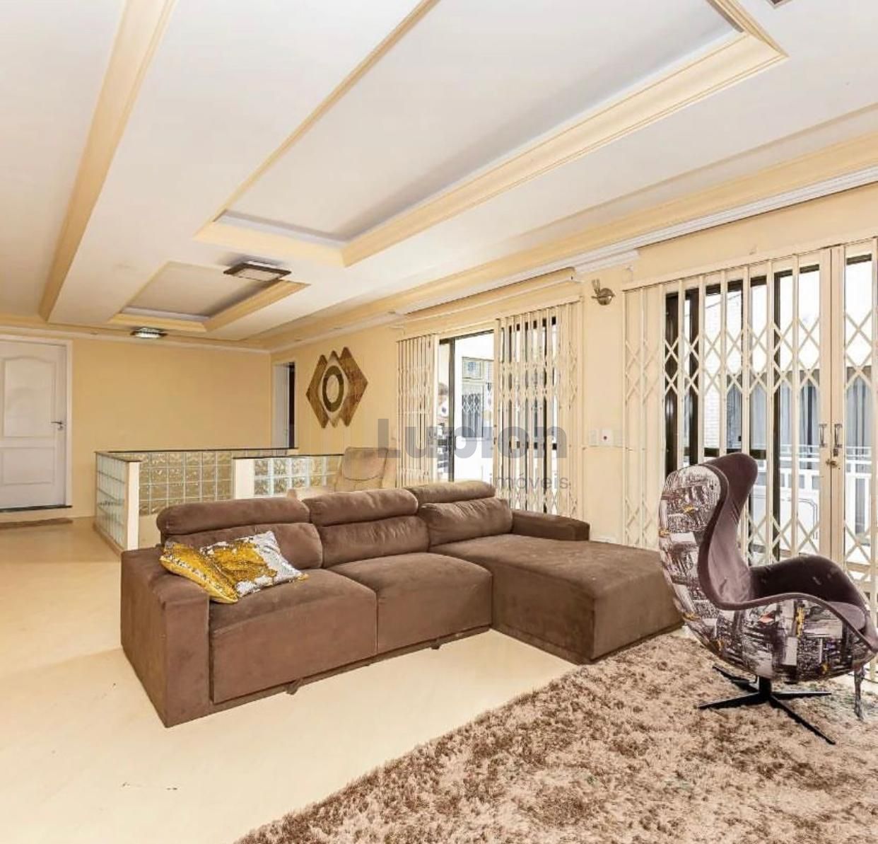 Prédio com Renda de até R 20 mil mês em Araucária | Alto Retorno