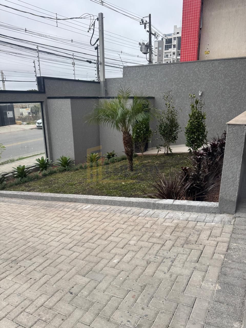 Apartamento 80m , 3 quartos com suíte e vaga coberta no Centro...
