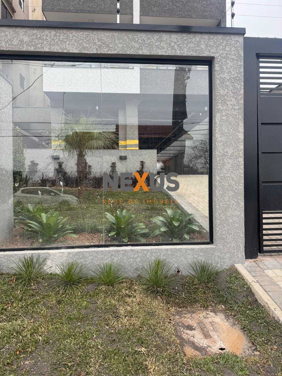 Apartamento 80m , 3 quartos com suíte e vaga coberta no Centro...