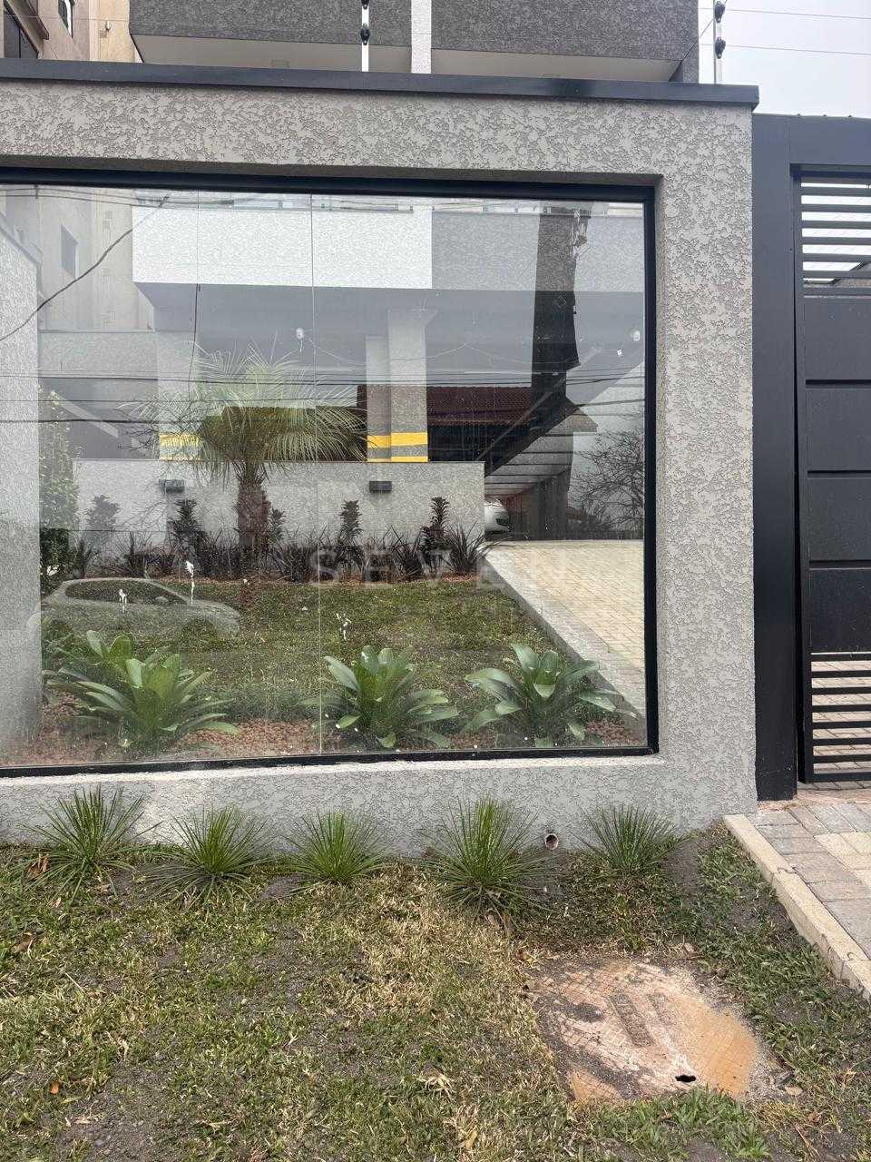 Apartamento 80m , 3 quartos com suíte e vaga coberta no Centro...