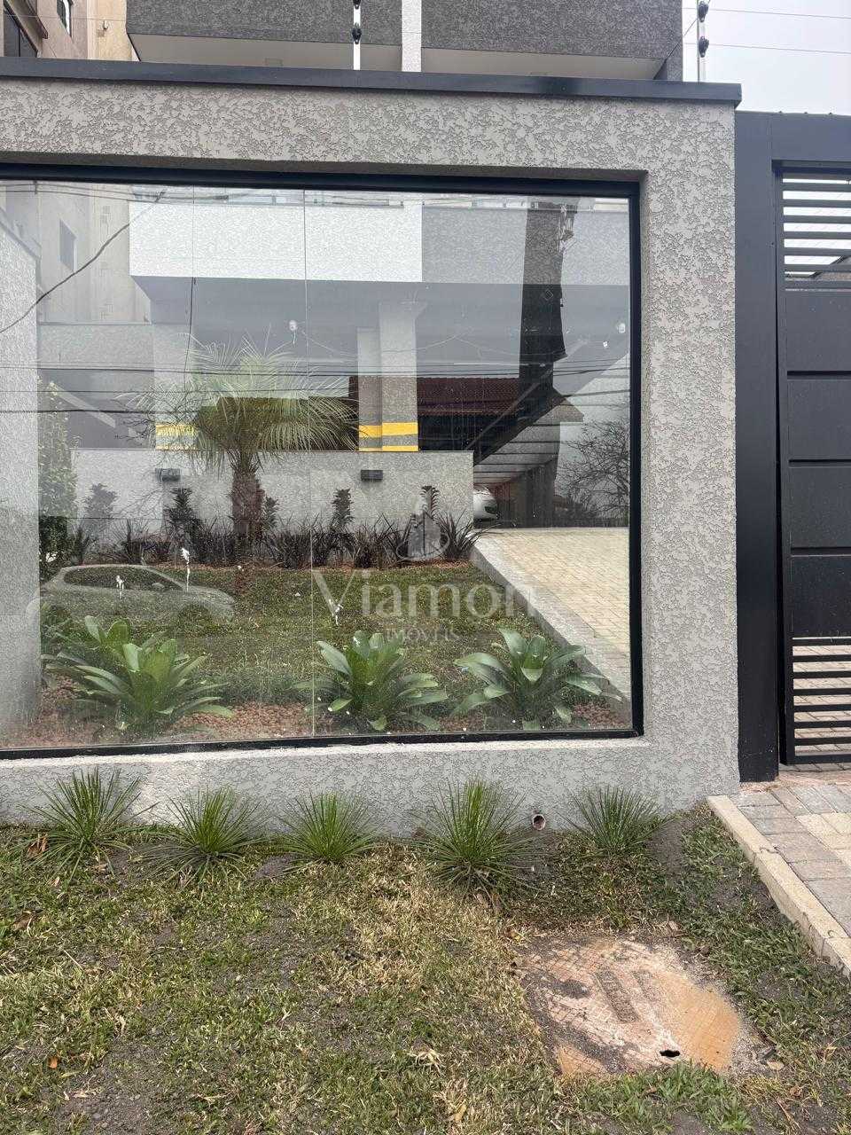 Apartamento 80m , 3 quartos com suíte e vaga coberta no Centro...