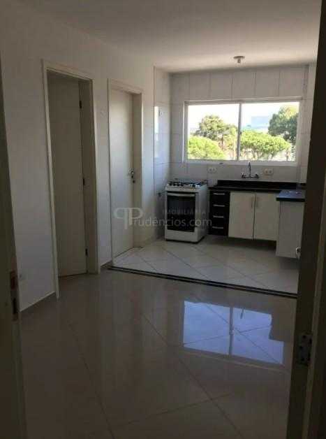Apartamento 40m  no Portão ao lado do Terminal e Shopping Pall...