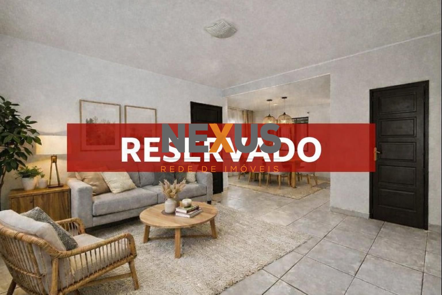 Sobrado no Fanny com Potencial de Reforma, Uso Comercial ou Re...