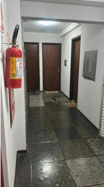 Apartamento Mobiliado no Centro de Curitiba  Pronto para Morar...