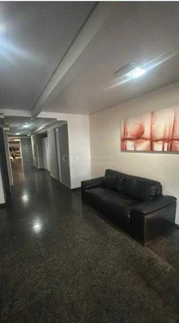 Apartamento Mobiliado no Centro de Curitiba  Pronto para Morar...