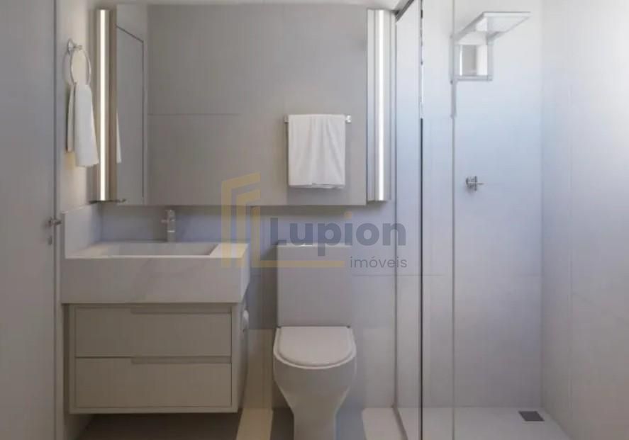 Sobrado Moderno no Alto Boqueirão com 2 Suítes, Espaço Gourmet...