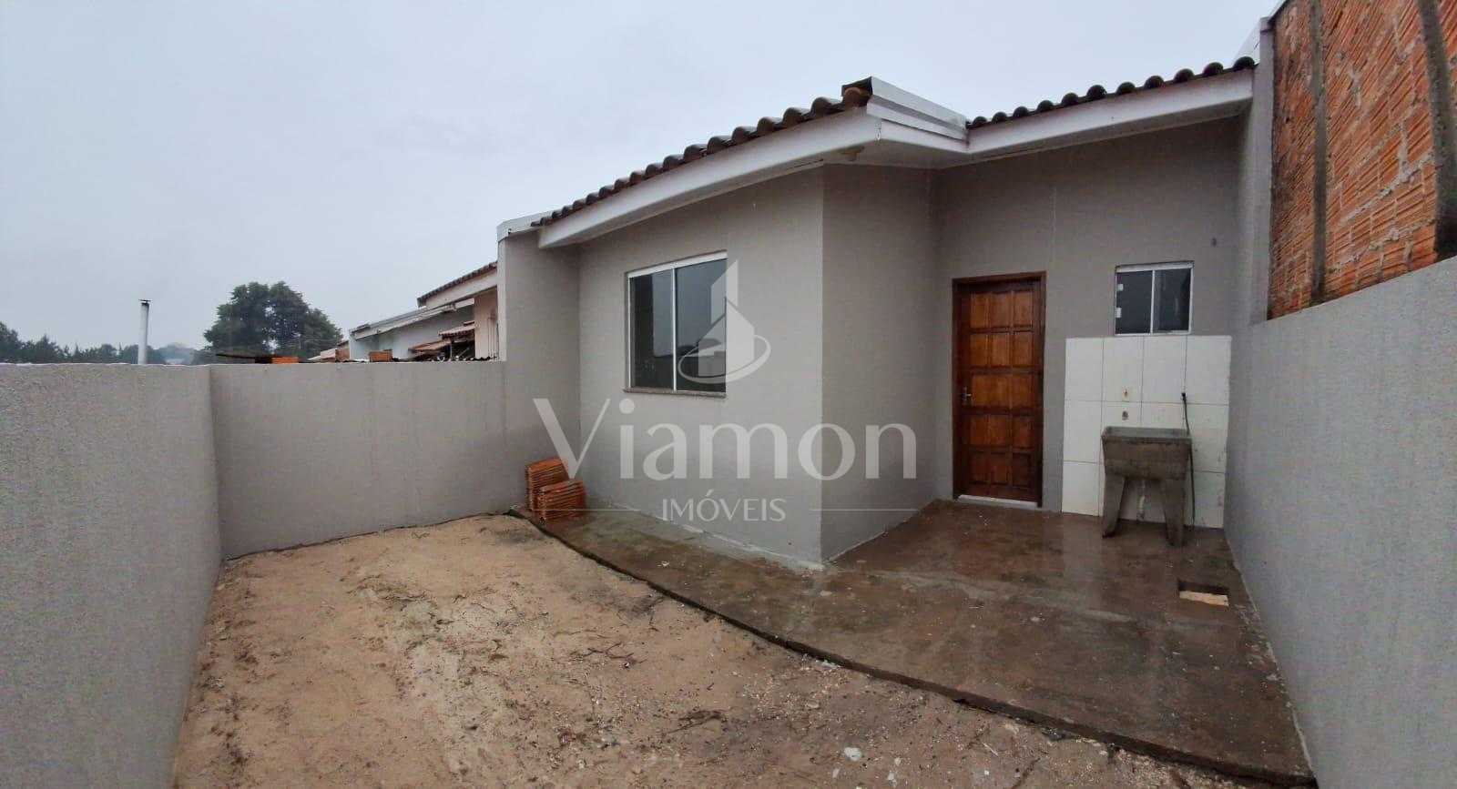 Casa em Ponta Grossa por 180 mil com 2 quartos, conforto, priv...