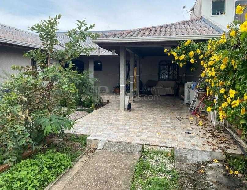 Casa com 3 Quartos, Suíte com Hidromassagem e Terreno de 456m ...