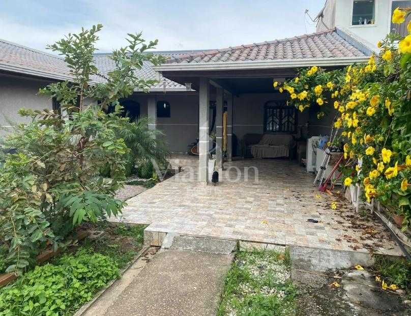 Casa com 3 Quartos, Suíte com Hidromassagem e Terreno de 456m ...