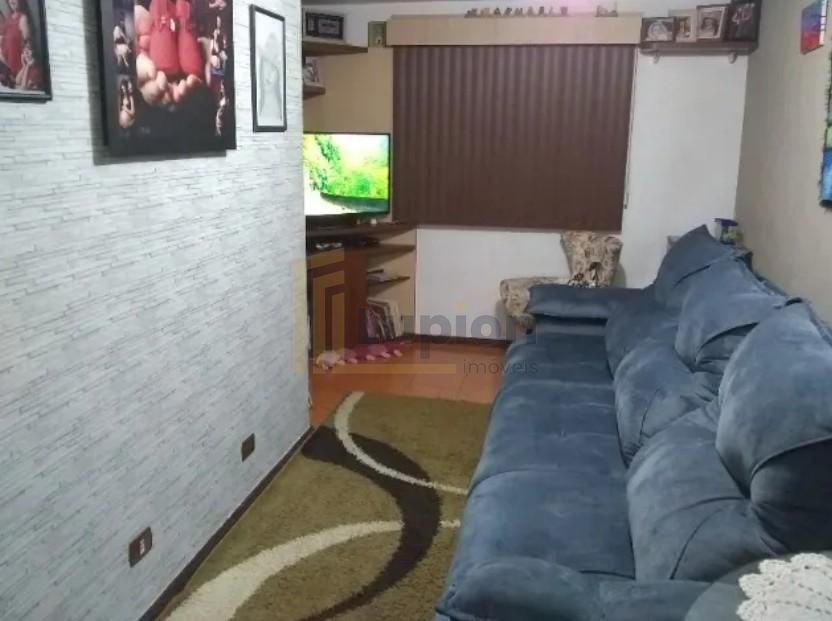 Casa em Condomínio no Xaxim com 3 Quartos, Suíte, Garagem Ampl...
