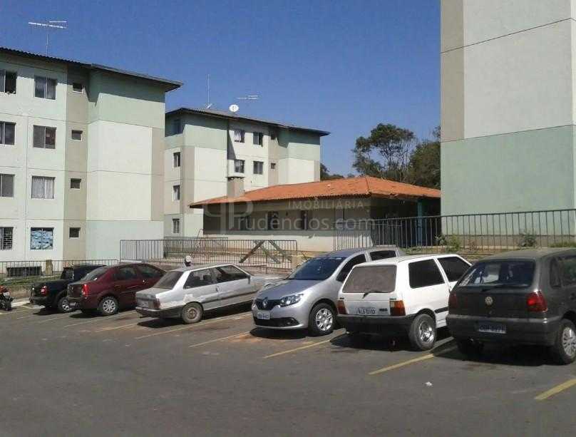 Apartamento 2 Quartos no Santa Cândida em Curitiba com Ótima L...