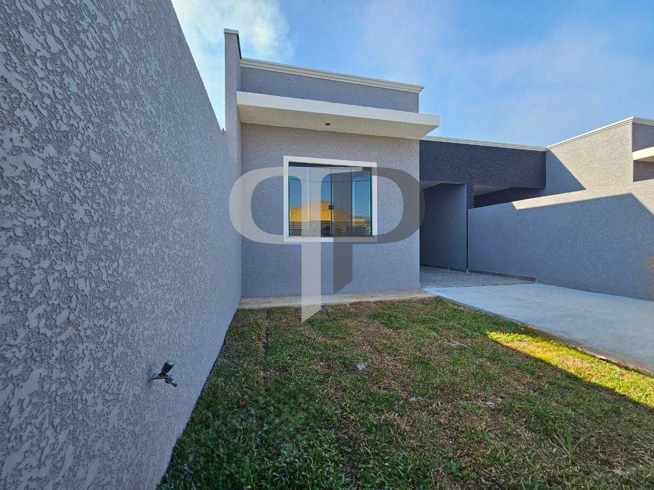 Casa Nova com 2 Quartos, Pé Direito Alto e Excelente Localização