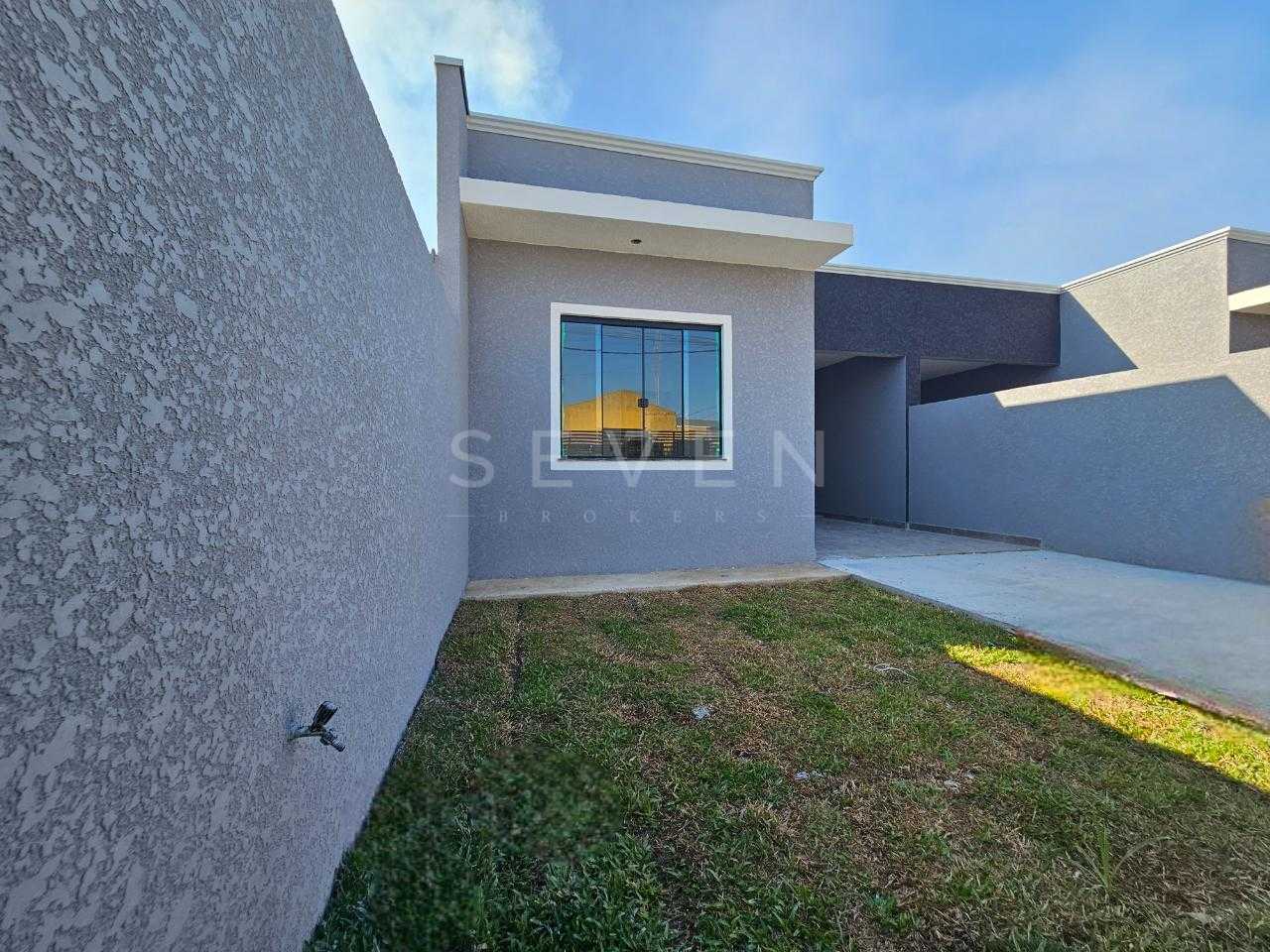 Casa Nova com 2 Quartos, Pé Direito Alto e Excelente Localização