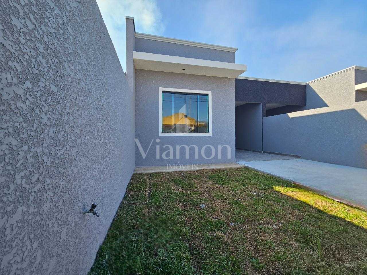 Casa Nova com 2 Quartos, Pé Direito Alto e Excelente Localização