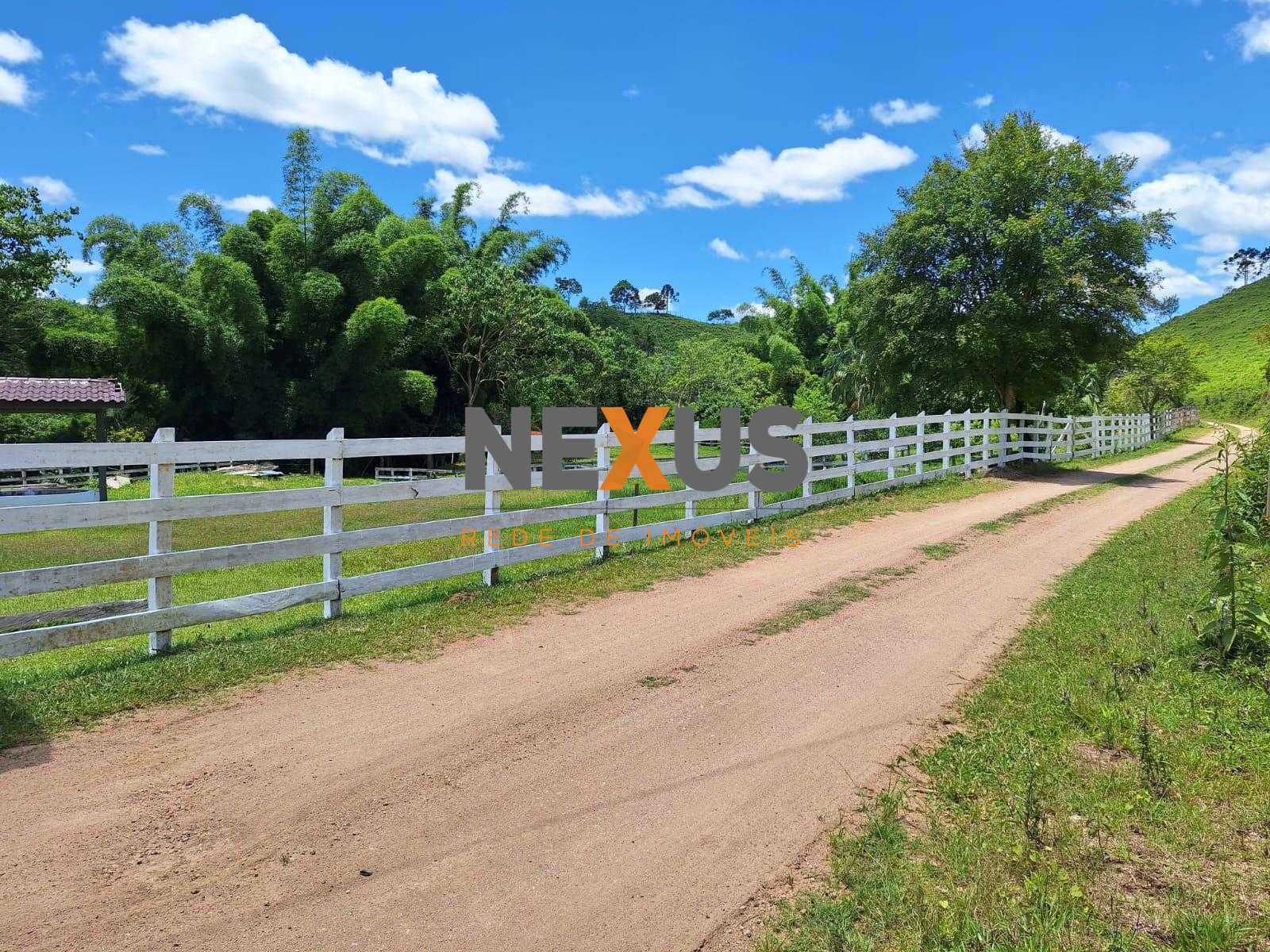 Chácara à Venda em Itaparica com 9.250m , Casa 160m  e Salão d...