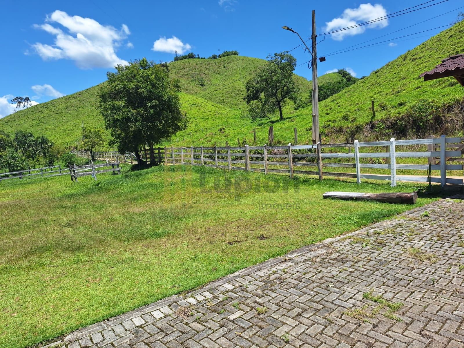 Chácara à Venda em Itaparica com 9.250m , Casa 160m  e Salão d...