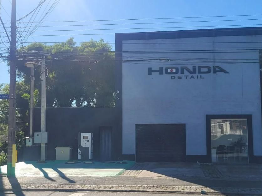 Comercial à venda,250.00 m , Boa Vista, CURITIBA - PR